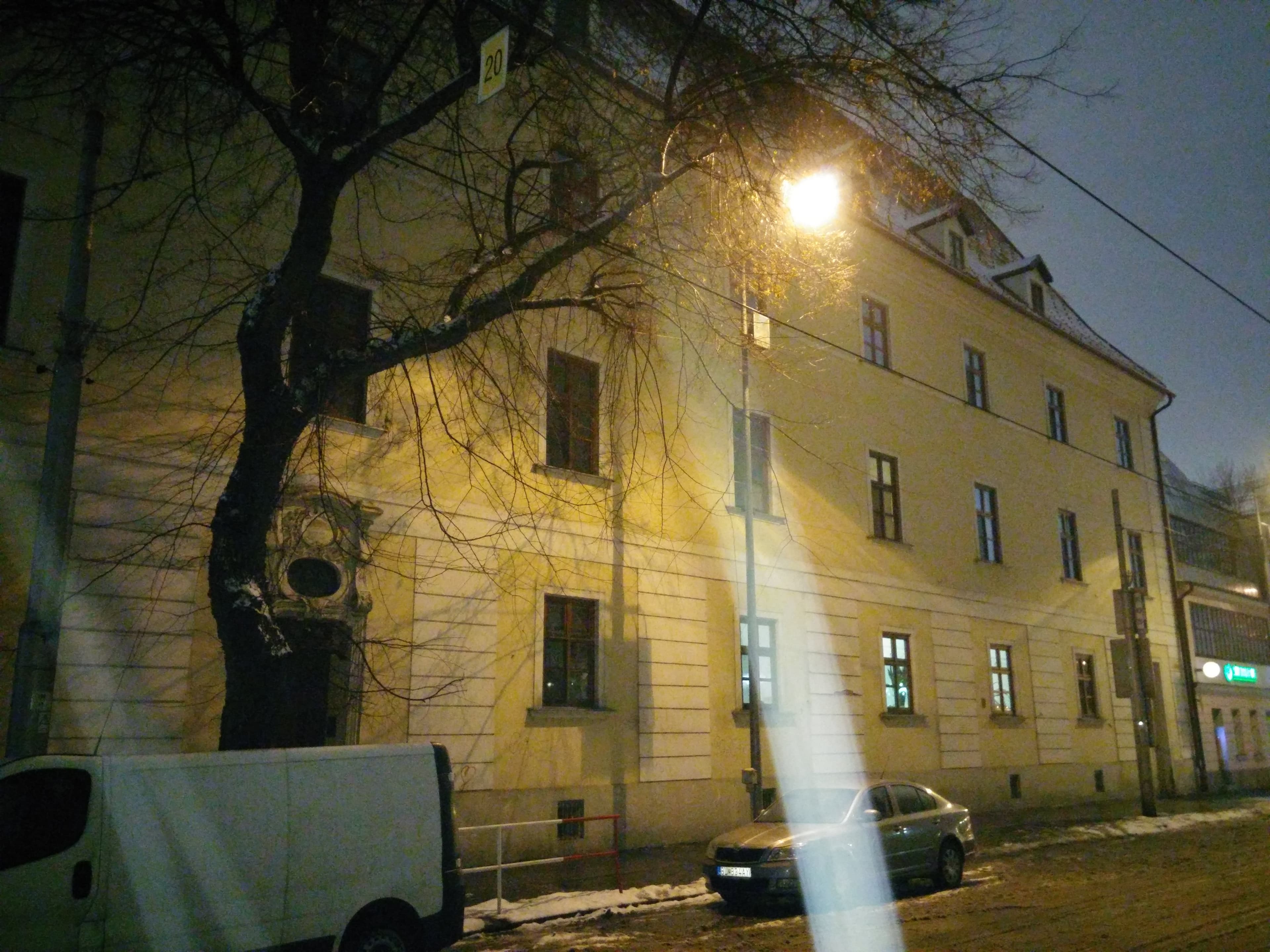 Foto: Kaplnka Matky Alexie (Gymnázium Matky Alexie)