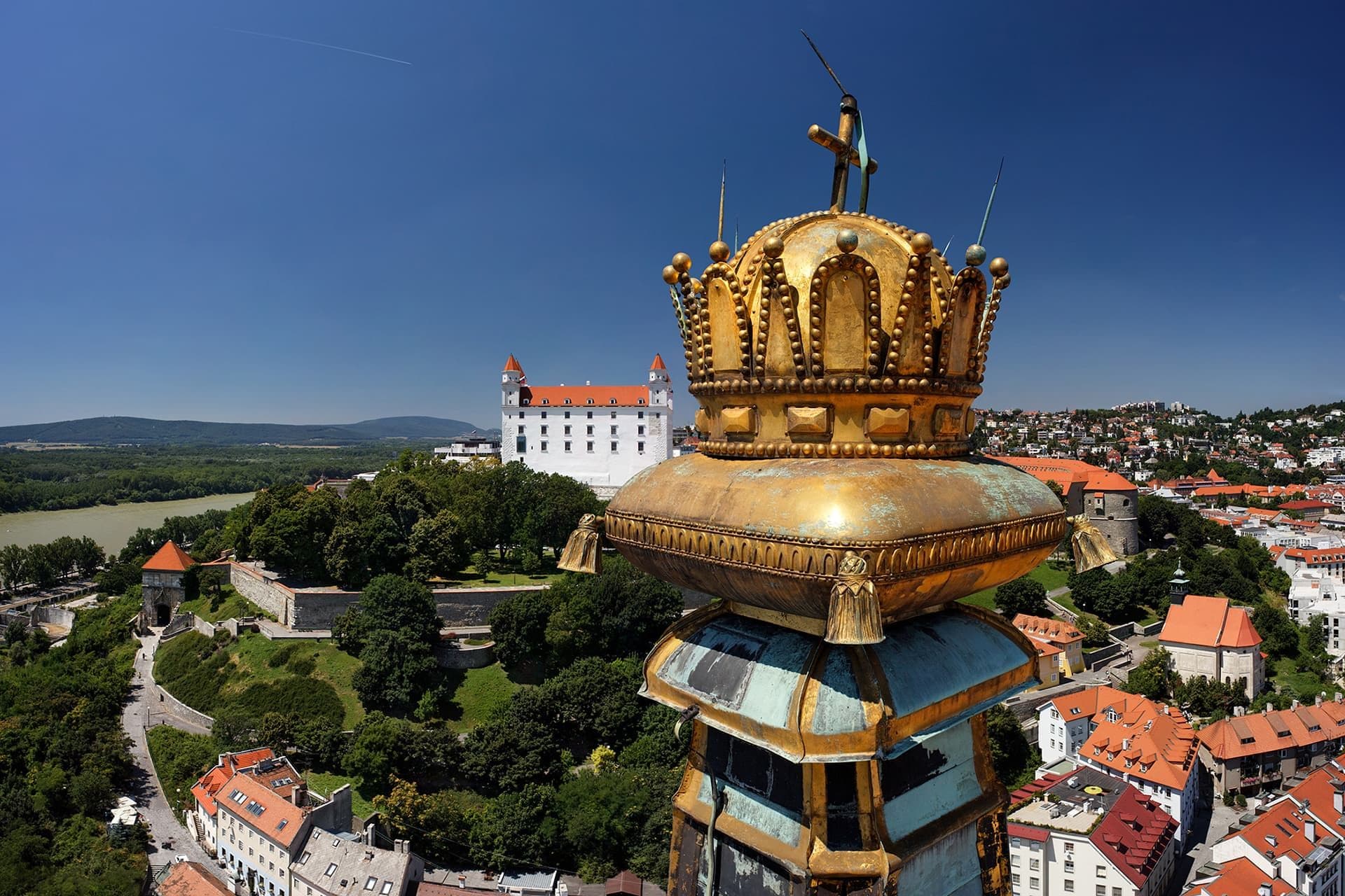 FARNOSŤ SV. MARTINA V BRATISLAVE